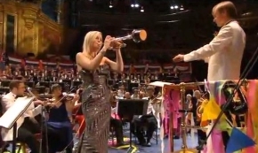 Alison Balsom plays Libertango at the Last Night of the Proms in 2009