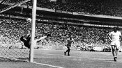 Gordon Banks makes his 'Save of the Century' in Mexico