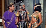 Kenneth Connor, Kenneth Williams and Amanda Barrie in 'Carry On Cleo'