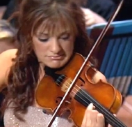 Nicola Benedetti playing Szymanowski's 1st violin concerto in the final of the 2004 'Young Musician of the Year' competition