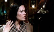 Martine Beswick in 'Dr Jekyll & Sister Hyde'