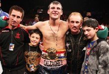 Joe Calzaghe with his Uncle Sergio, his two sons Connor & Joe and his father Enzo