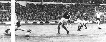 Jack Charlton and Gordon banks fail to stop West Germany's first goal