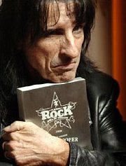 Alice Cooper with his 'Living Legend' award at the 'Classic Rock' Roll of Honour event in 2006
