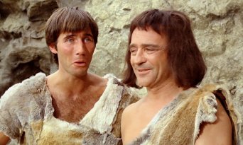 Jim Dale & Kenneth Connor in 'Carry On Cleo' (1964)