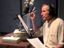 Jim Dale recording the audio book 'Harry Potter: The Fire Chronicle'