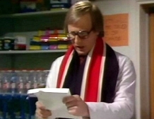 Peter Davison as Paul Webber in 'Sink or Swim' (1980)