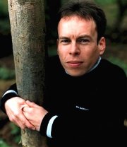 Warwick Davis 