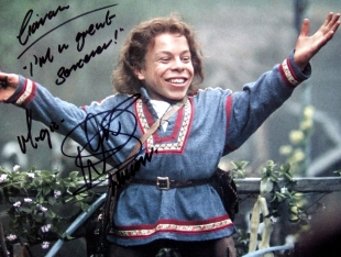 Warwick Davis signed photo of him as Willow