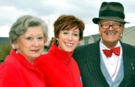 Connie with her mother Jan Fisher and Tim Wonnacott in 'Bargain Hunt Famous Finds'