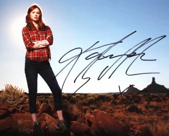 Karen Gillan autograph