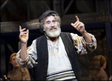 Paul Michael Glaser as Tevye in the stage version of 'Fiddler on the Roof' (2013)