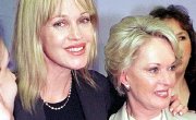 Tippi Hedren with her daughter Melanie Griffith