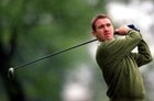 Stephen Hendry is a very good golfer