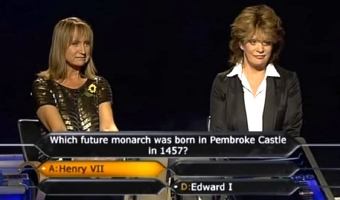 Carol McGiffin & Sherrie Hewson win 75,000 on 'Who Wants to be a Millionaire?' (2007)