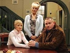 Nicola Wheeler, Sherrie Hewson & Dale Meeks in 'Emmerdale' (2004)
