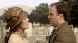 Rachel Stirling as Ursula Brangwen & Rory Kinnear as Rupert Birkin in 'Women in Love' (2011)