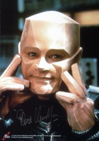 Robert llewellyn signed photograph from 'Red Dwarf'