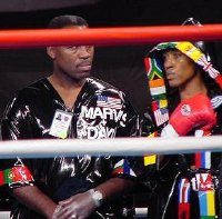 Marvis Frazier with his sister Jackie Frazier-Lyde