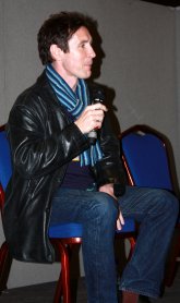 Paul McGann answering questions from the audience at Collectormania in Coventry (November 2008)