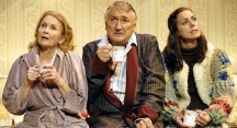 Juliet Mills, Bruce Montague & Natasha Alderslade in 'Bedroom Farce'