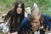 Caroline Munro and Horst Janson in Captain Kronos - Vampire Hunter