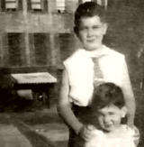Leonard Nimoy with his older brother Melvin