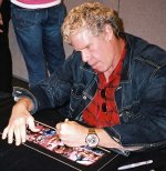 Ron Perlman signing photograph