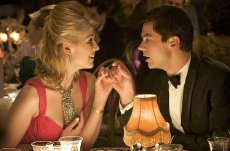 Rosamund Pike & Dominic Cooper in 'An Education'