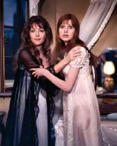 Ingrid Pitt & Madeline Smith in 'The Vampire Lovers'