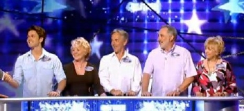Ray Quinn on 'All Star Family Fortunes' with his mother Val, father Ray, uncle Ste & aunty Sue