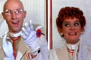 Patricia Quinn & Richard O'Brien in 'Shock Treatment' (1981)