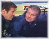 Shane Rimmer with Roger Moore in The Spy Who Loved me