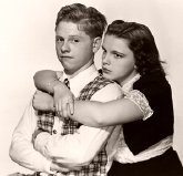 Mickey Rooney & Judy garland in 'Love Finds Andy Hardy'