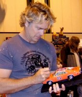 John Schneider signing model of the 'General Lee'