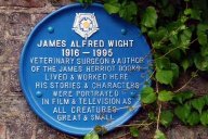 Blue Plaque at 23 Kirkgate in Thirsk, the James Herriot Museum