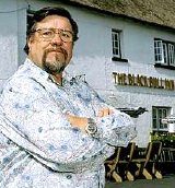Ricky Tomlinson as Tony Murphy in 'Down to Earth'