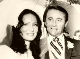 Robert Vaughn and his actress wife Linda Staab on their wedding day in 1974