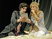 Ben Whishaw & Imogen Stubbs in the Old Vic production of 'Hamlet'