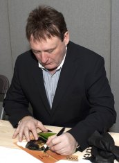 Jimmy White signing photograph