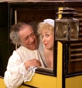 Barbara Windsor & Sid James in 'Carry On Dick' (1974)