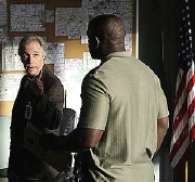 Henry Winkler & Alimi Ballard in the episode 'Jack of All Trades' from the TV series 'Numb3rs' (2008)