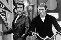 Henry Winkler & Ron Howard in 'Happy Days'