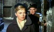 Susannah York and Duncan Macrae in 'Tunes of Glory'