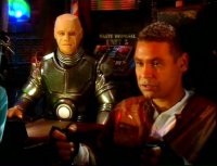 Robert Llewellyn (Kryten) & Craig Charles (Dave Lister) in Red Dwarf