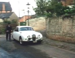 The Ragman's Daughter - Leslie Sands on Station Road, Bulwell