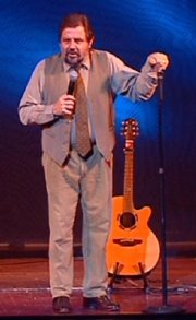 Jethro on stage at Torquay in 2003