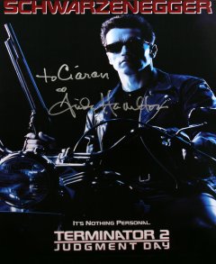 Linda Hamilton has signed this print of 'Terminator 2: Judgment Day'